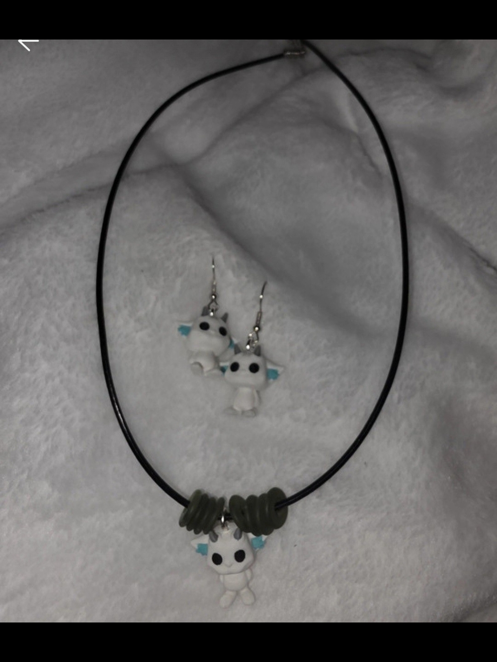 Handmade NED  Twenty One Pilots Earrings And Matching Necklace!!! TOP